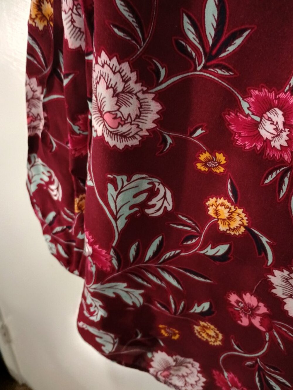 Old Navy XL Tall Burgundy Floral Faux Wrap Blouse Long Sleeve Rayon Boho Peasant - Picture 5 of 7